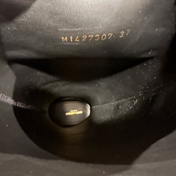 A crystal-embellished shaft seriously amps up a weather-ready rubber rain boot - Picture 5 of 12